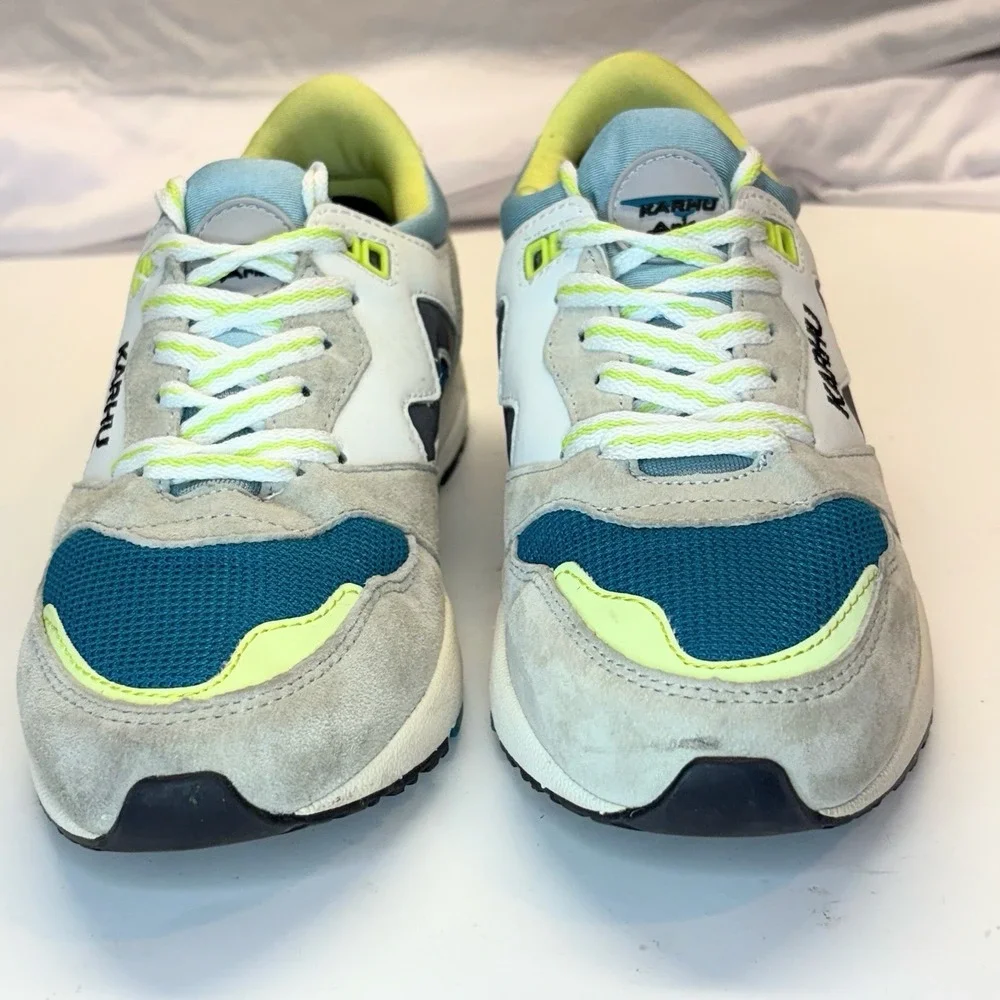 Karhu Aria Suede Athletic Sneakers Men's 6 Women's 8.5 Catcher of the Day